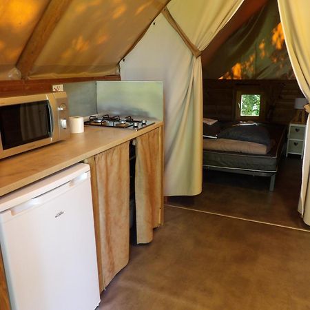 Camping Smile & Braudieres Mézières-sous-Lavardin Εξωτερικό φωτογραφία